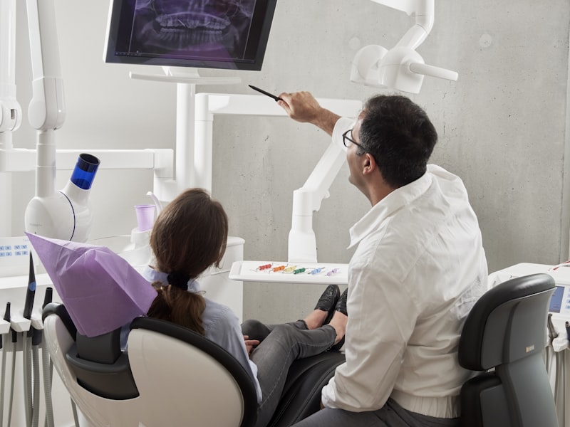 Dental Specialist & Aesthetic Smile Studio